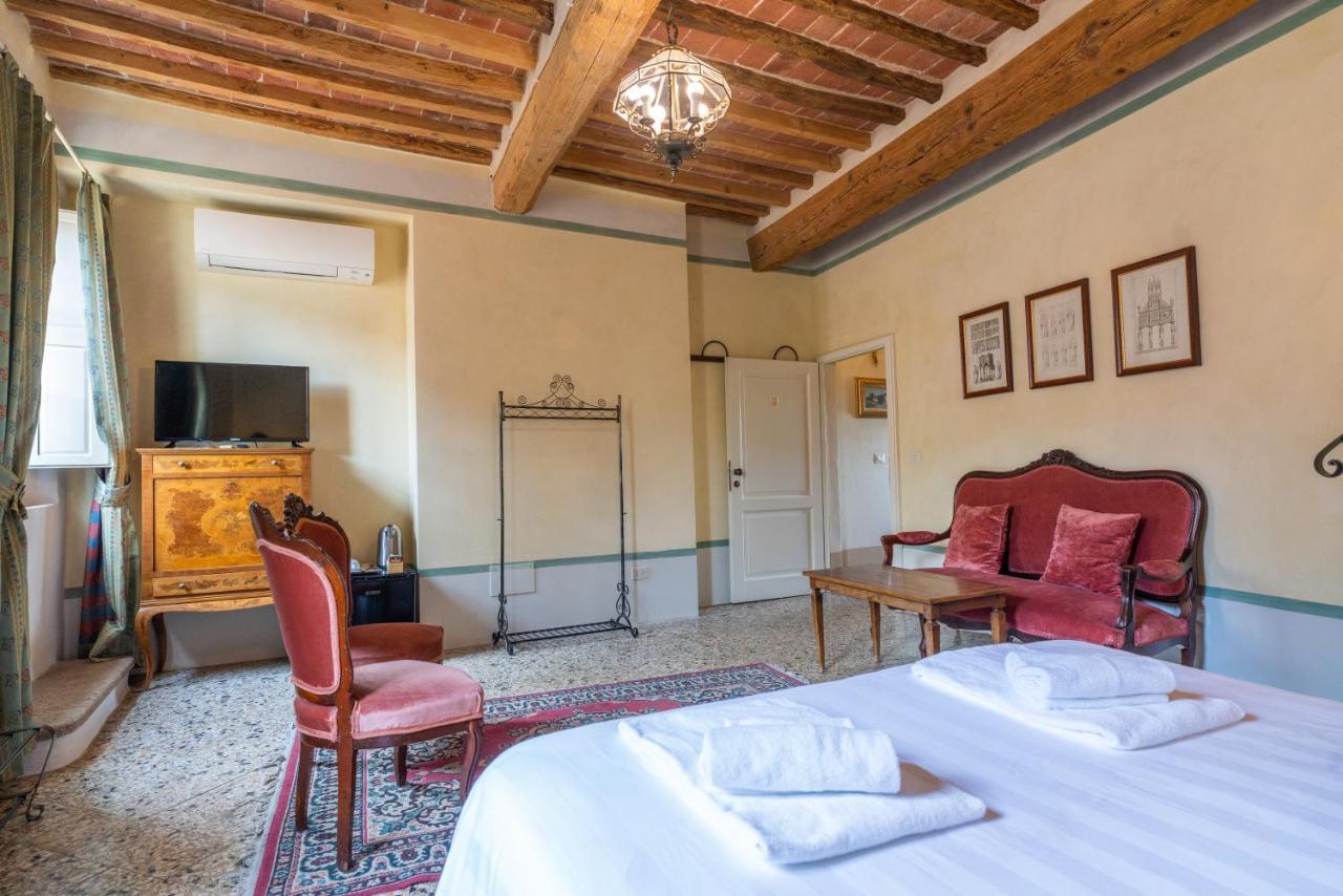 Palazzo Mosela Alla Porta Montepulciano Stazione Exterior foto