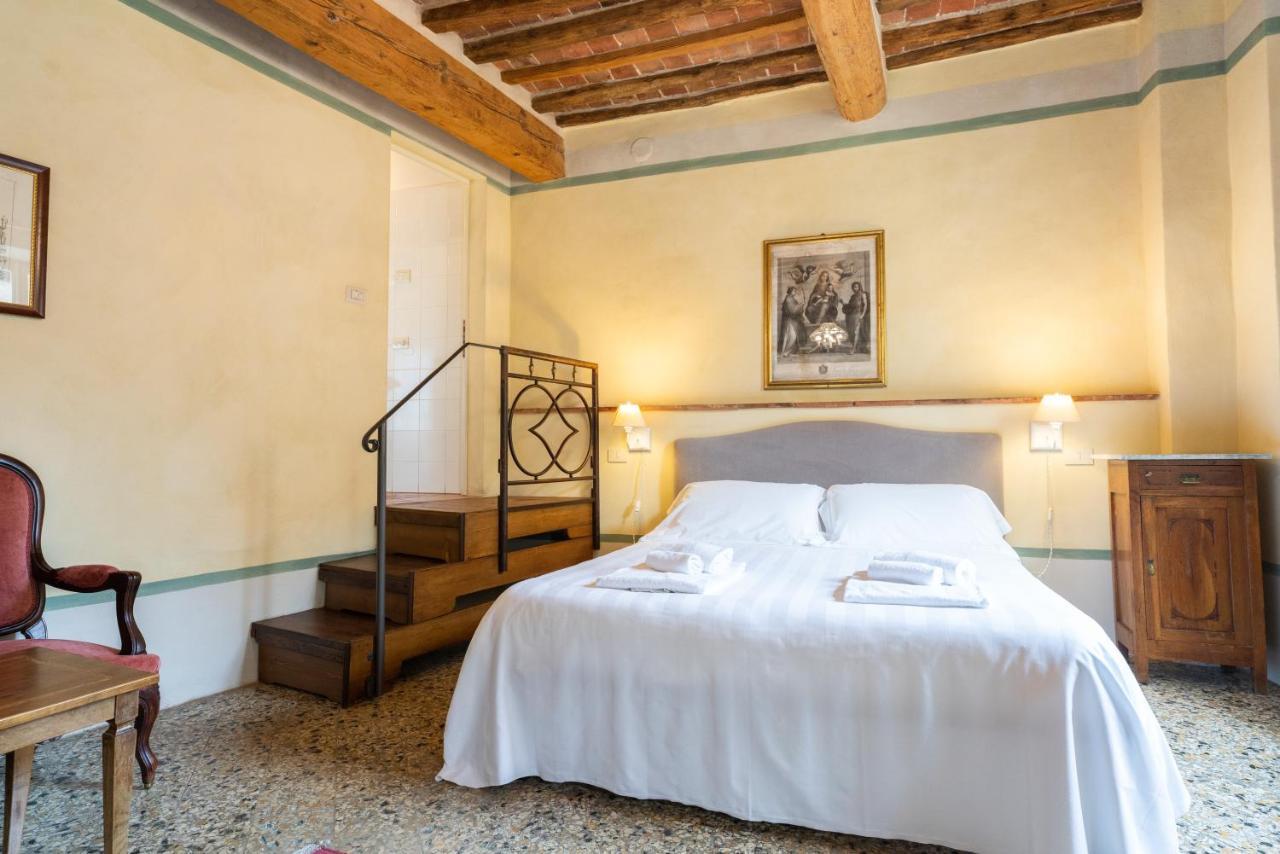 Palazzo Mosela Alla Porta Montepulciano Stazione Exterior foto